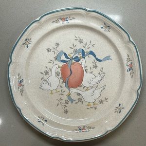 International Stoneware - Marmalade Dinner Plate